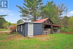 Garage/storage - 