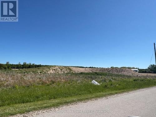dirt pile for grading - Part 3 Kitchigami Road, Central Huron (Goderich), ON 