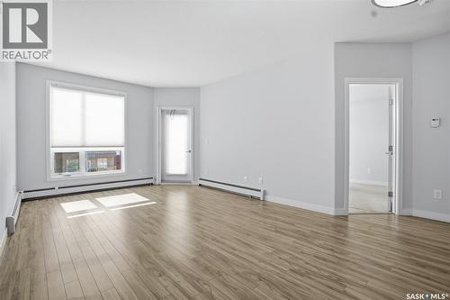 303 1025 Moss Avenue, Saskatoon, SK - Indoor