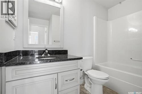 303 1025 Moss Avenue, Saskatoon, SK - Indoor Photo Showing Bathroom