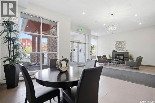 303 1025 Moss Avenue, Saskatoon, SK - Indoor Photo Showing Dining Room