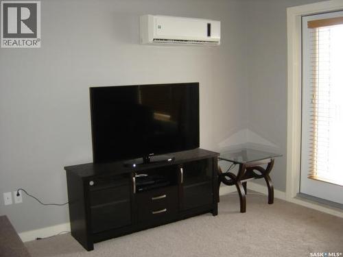 202 308 Petterson Drive, Estevan, SK - Indoor