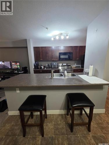 202 308 Petterson Drive, Estevan, SK - Indoor Photo Showing Kitchen