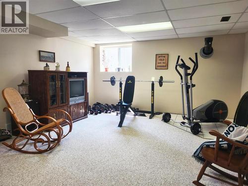 Recreation Room of 275 10th Avenue, Montrose BC - 275 10Th Avenue, Montrose, BC - Indoor Photo Showing Gym Room