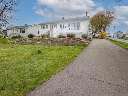 11 Maclean Street, Sydney Mines, NS 