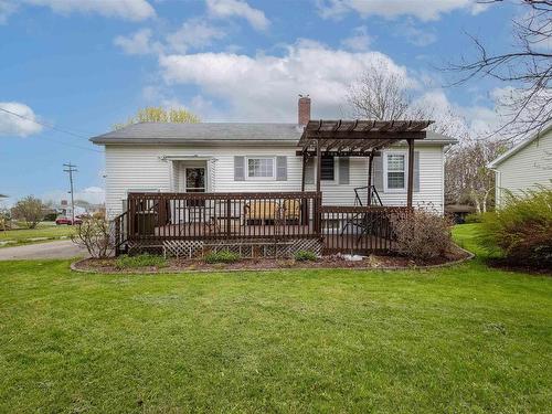11 Maclean Street, Sydney Mines, NS 