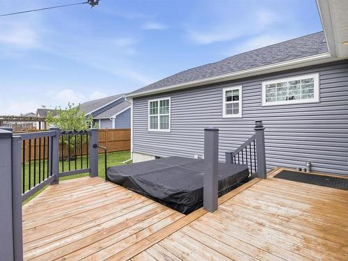18 Bona Crescent, Enfield, NS 