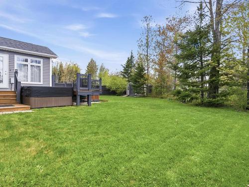 18 Bona Crescent, Enfield, NS 