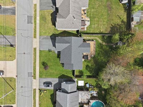 18 Bona Crescent, Enfield, NS 