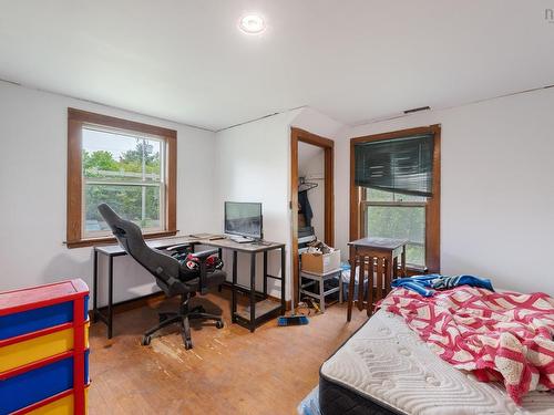 9596 Highway 8, Caledonia, NS 