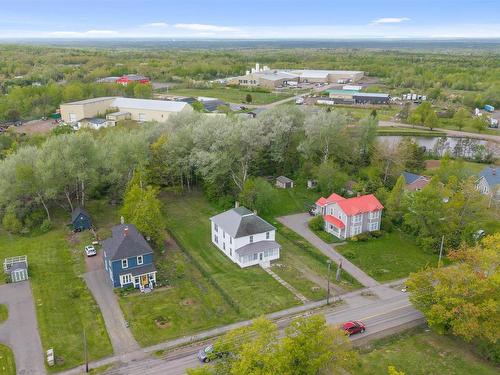 15 Mcdougal Street, Springhill, NS 