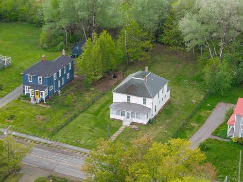 15 Mcdougal Street, Springhill, NS 