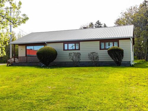 8370 Highway 1, Meteghan, NS 