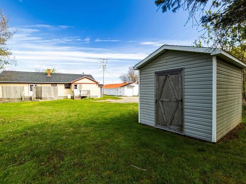 8370 Highway 1, Meteghan, NS 