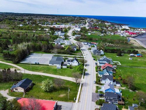 8370 Highway 1, Meteghan, NS 