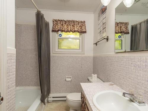 86 Highway 304, Overton, NS 