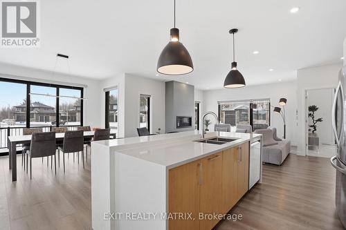 225 Nature Street, Casselman, ON - Indoor Photo Showing Kitchen With Double Sink With Upgraded Kitchen