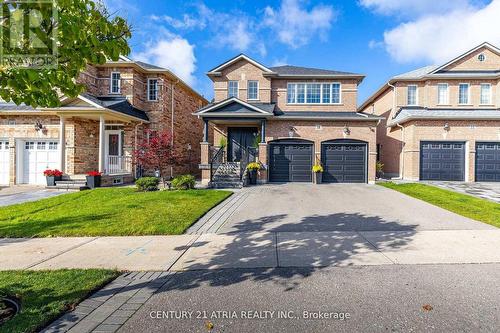 18 ABBOTT AVENUE  Aurora, ON L4G 7V7