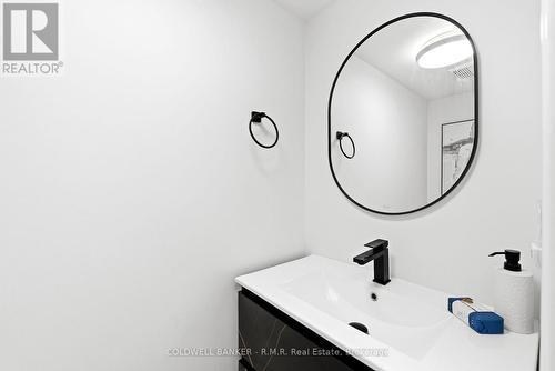 12 - 811 Wilson Road N, Oshawa (Pinecrest), ON - Indoor Photo Showing Bathroom
