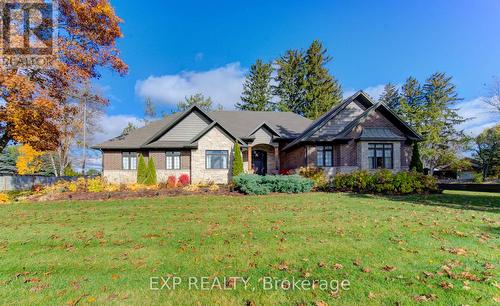 52 EDGEHILL DRIVE  Kitchener, ON N2P 2C6