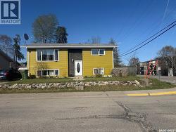 503 Cook CRESCENT La Ronge, SK S0J 1L0
