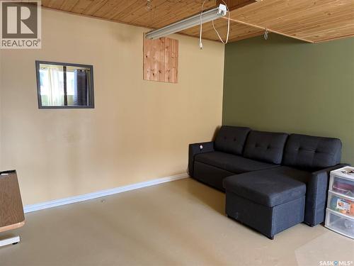 503 Cook Crescent, La Ronge, SK - Indoor
