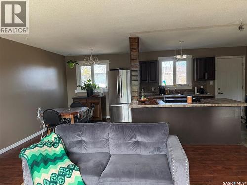 503 Cook Crescent, La Ronge, SK - Indoor Photo Showing Living Room