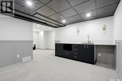 306 Howe Place, Regina, SK - Indoor