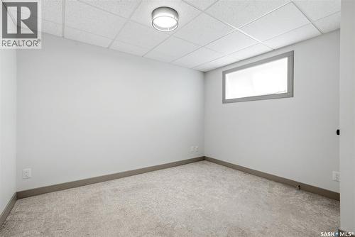 306 Howe Place, Regina, SK - Indoor Photo Showing Other Room
