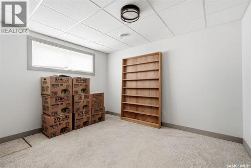 306 Howe Place, Regina, SK - Indoor