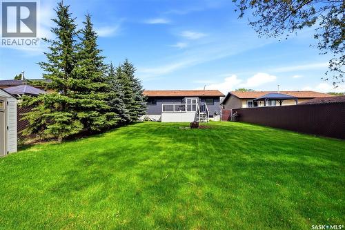 306 Howe Place, Regina, SK - Outdoor