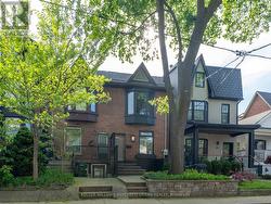 102 GOUGH AVENUE Toronto, ON M4K 3N8