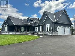 2228 ELANA DRIVE Severn, ON L3V 0C2