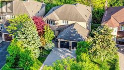 77 COOPERAGE CRESCENT Richmond Hill, ON L4C 9M2