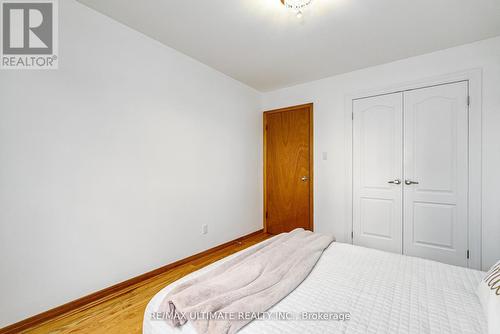 196 Meadows Boulevard, Mississauga, ON - Indoor Photo Showing Bedroom