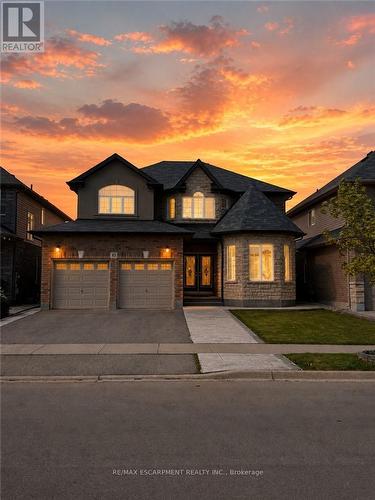 85 Showcase Drive, Hamilton, ON - Outdoor