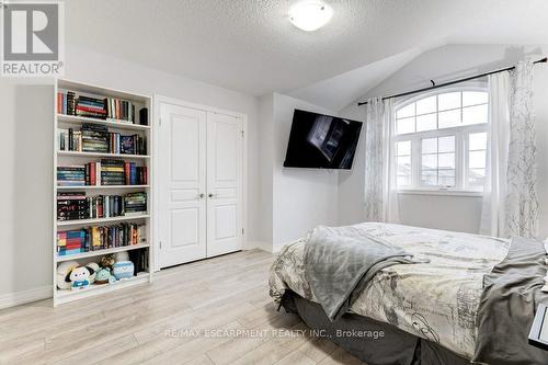 85 Showcase Drive, Hamilton, ON - Indoor Photo Showing Bedroom