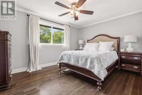 600 Deborah Crescent, Burlington, ON - Indoor Photo Showing Bedroom