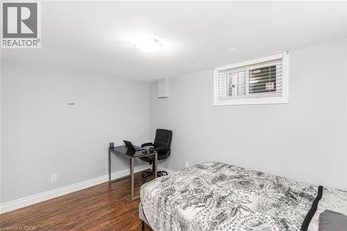 33 Alderney Avenue, Hamilton, ON - Indoor Photo Showing Bedroom