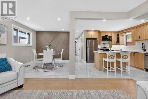 83 Riverdale Drive, Hamilton, ON - Indoor