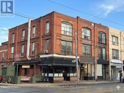2 - 968 BATHURST STREET Toronto, ON M5R 3G6