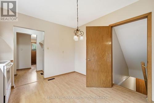 5 Bethune Boulevard, Toronto, ON - Indoor