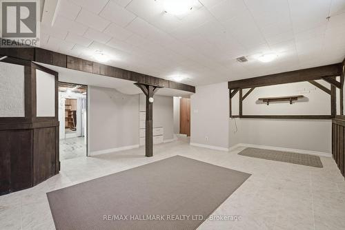 5 Bethune Boulevard, Toronto, ON - Indoor Photo Showing Other Room