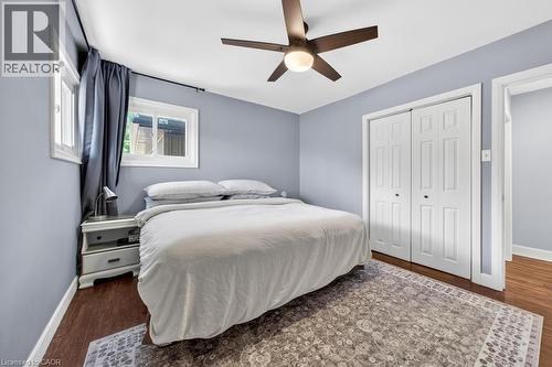 118 West 33Rd Street, Hamilton, ON - Indoor Photo Showing Bedroom