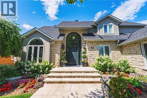 33 Golfview Crescent, Dundas, ON - Outdoor