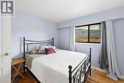 2nd bedroom main level - 