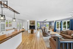 Main level - 