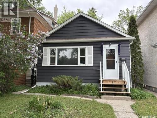 2047 Retallack Street, Regina, SK - Outdoor With Facade