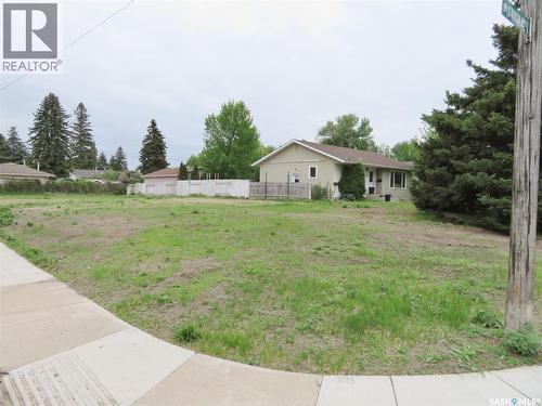 2301 Mckinnon Avenue S, Saskatoon, SK 