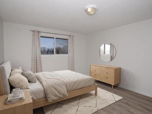 435 Dublin Avenue, Thunder Bay, ON - Indoor Photo Showing Bedroom